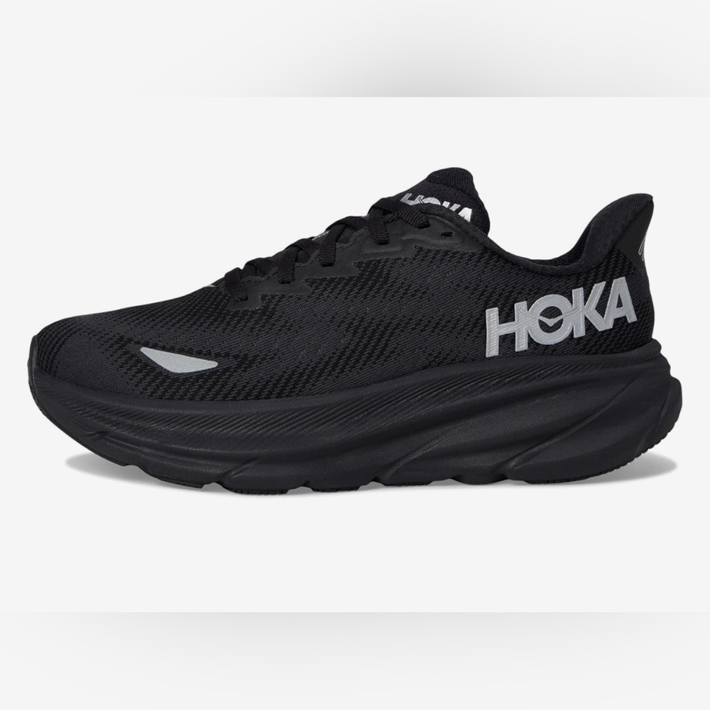 HOKA Clifton 9 Gortex, Size 8.5b Women’s